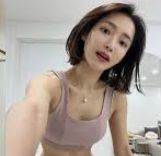 资讯页头部自然